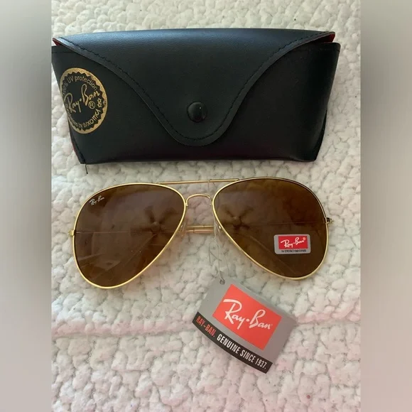 Authentic Brand New Gold Ray-Ban Aviators NEW AVIATOR Sunglasses in Gold and Silver/Brown - RB3625  main image 2